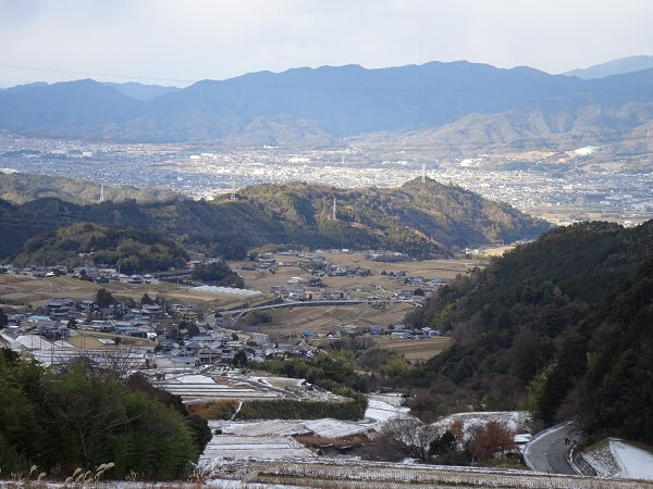 白糸の滝の全景